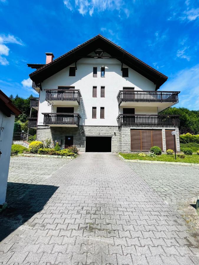 Apartament Rodzinny Retro Gorska Holdimex By Rentilopl Szczyrk Esterno foto
