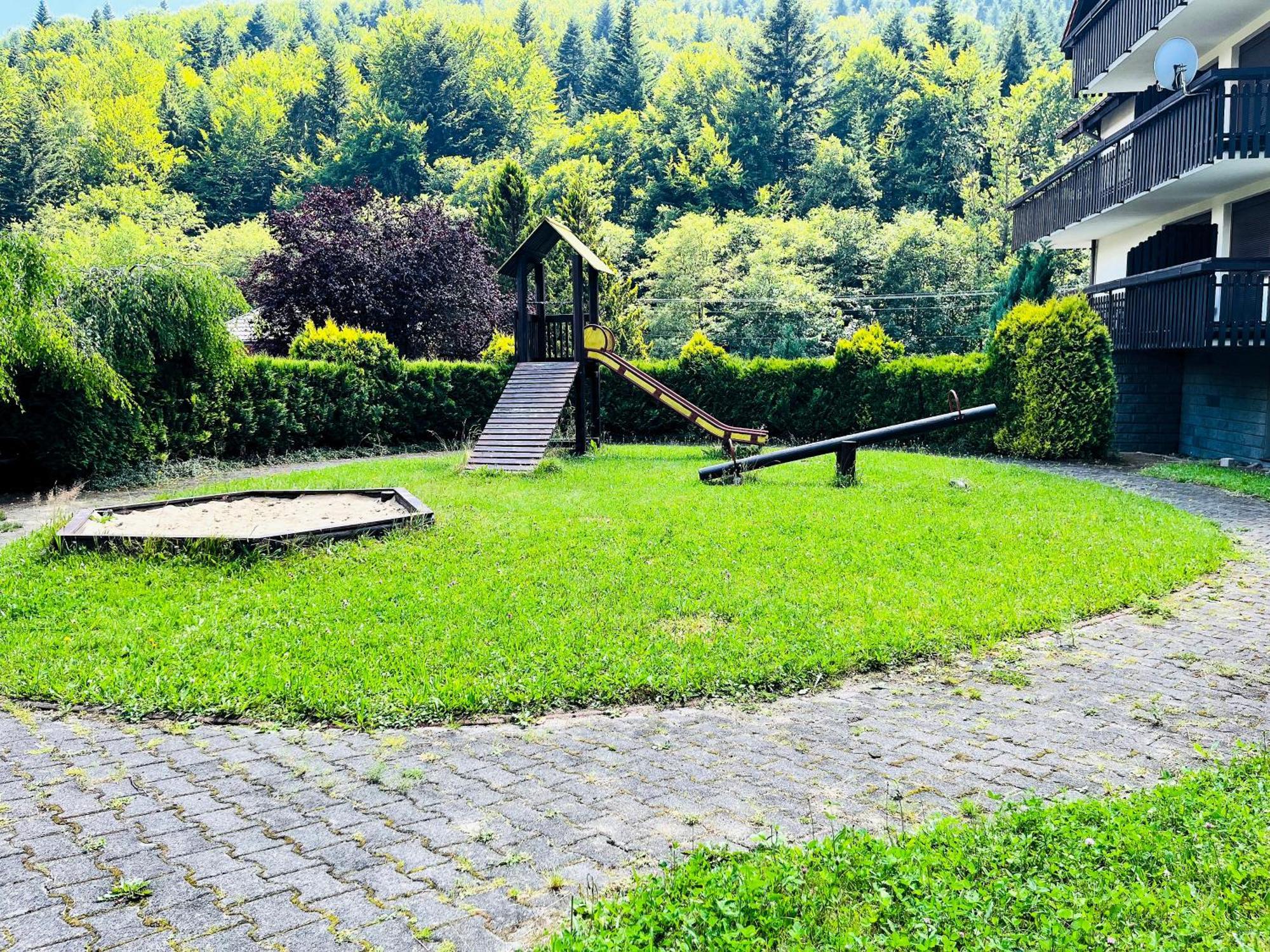 Apartament Rodzinny Retro Gorska Holdimex By Rentilopl Szczyrk Esterno foto